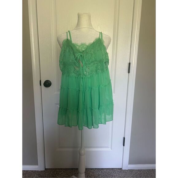 Lace Bohemian Flowy Tank Top Size Small - Picture 1 of 10